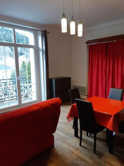 Le Sarciron 82 Daire Le Mont-Dore Dış mekan fotoğraf